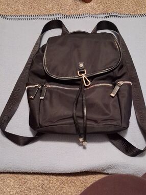 black and gold lululemon backpack Lululemon City Adventurer Backpack 20L - Black / Gold